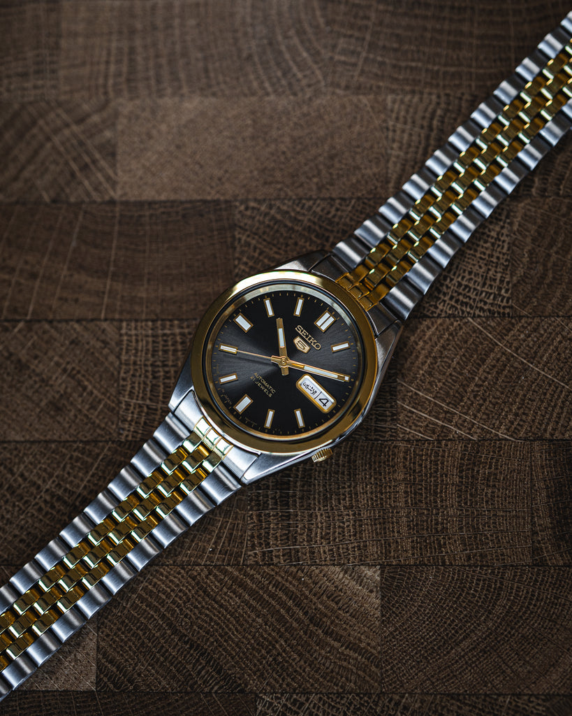 Seiko 5 SNKC40
