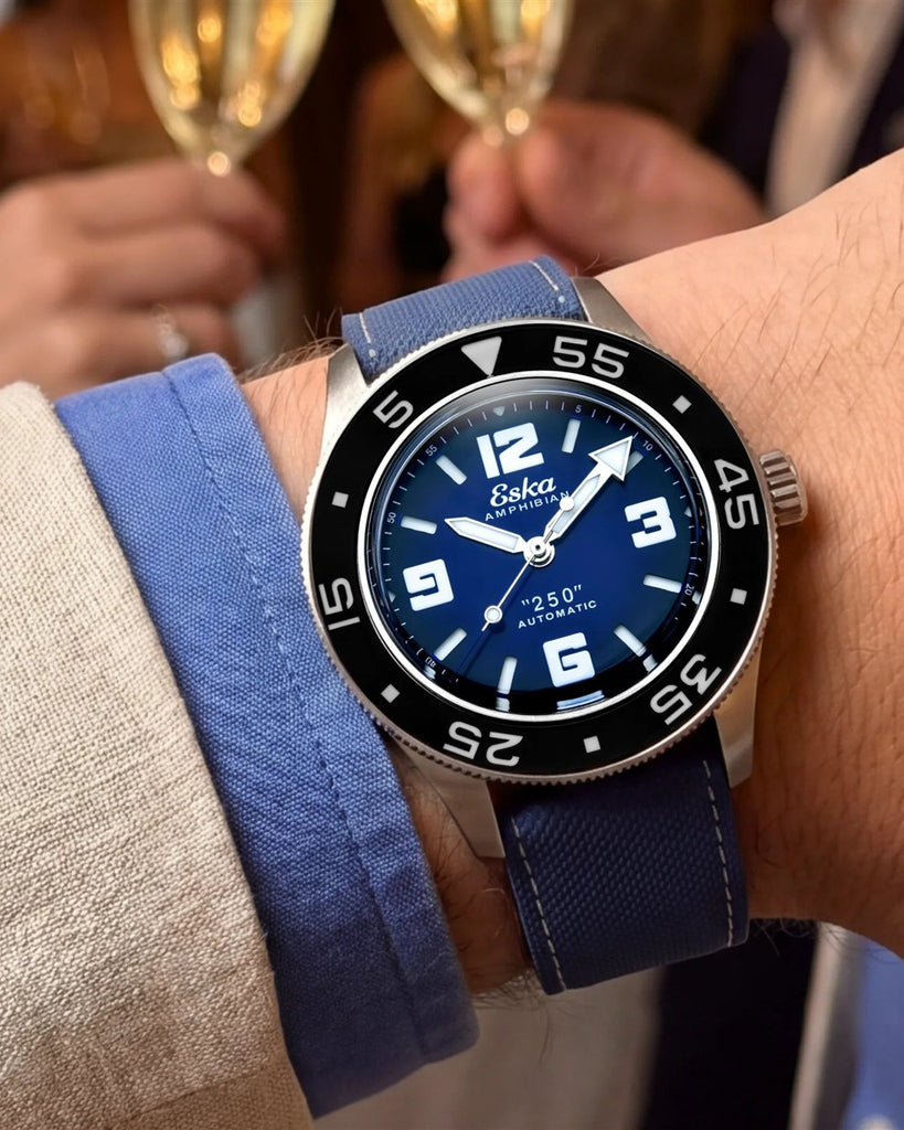 Eska Amphibian 250 Blue Dolphin Bracelet Rub Strap Bleu - 250-BD