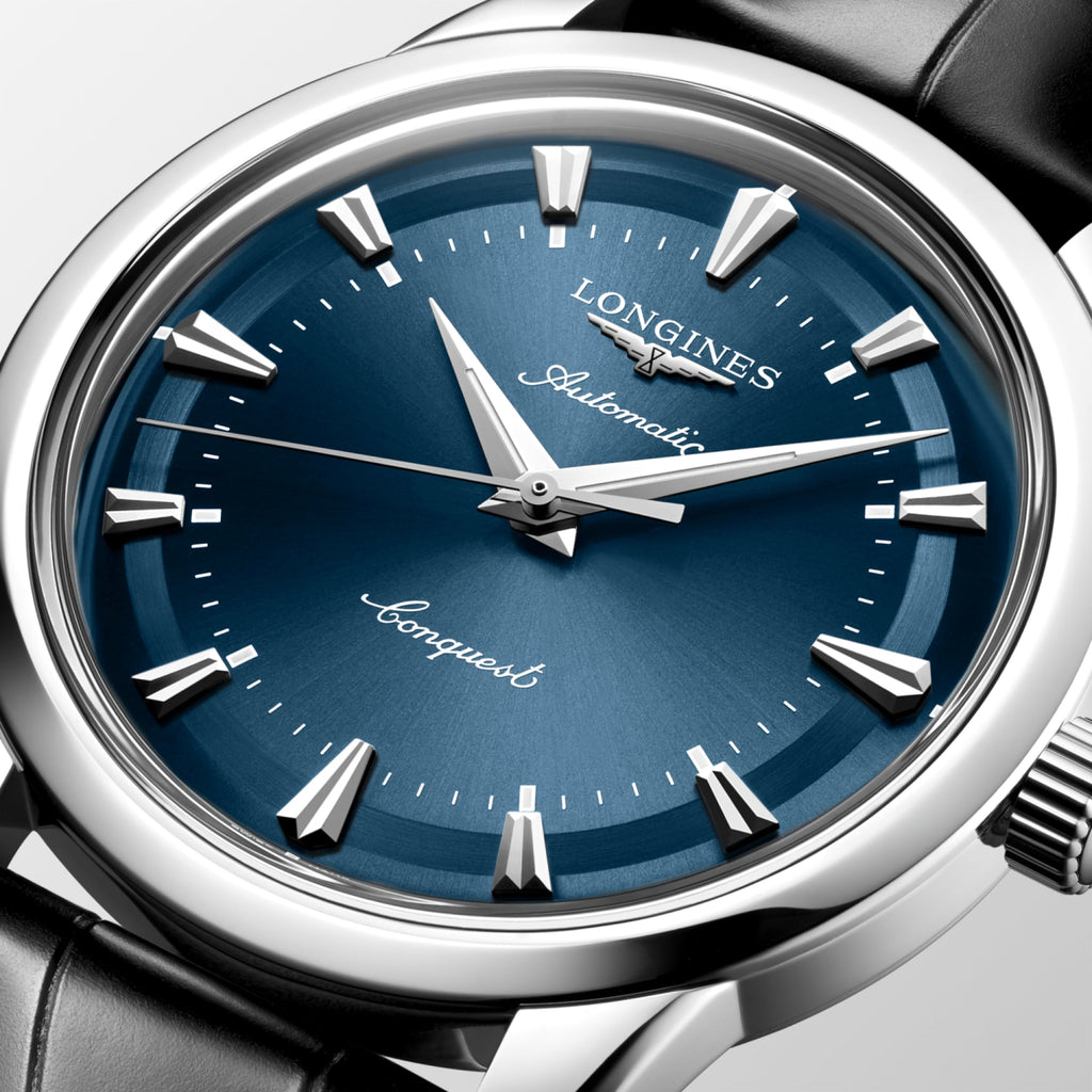 Longines Conquest Heritage L1.650.4.92.2 détail